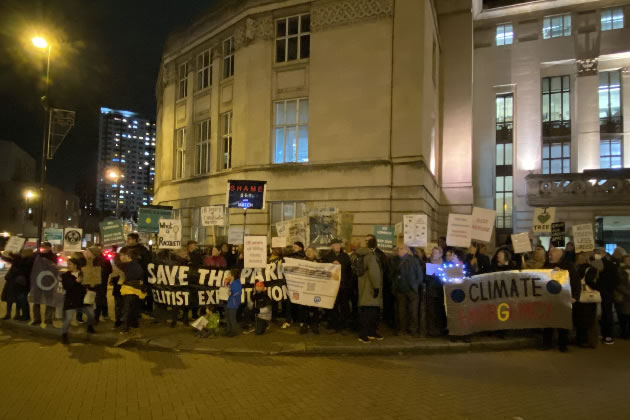 Protestors outside Wandsworth Town Hall before the meeting