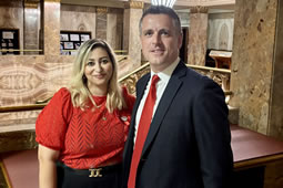 Labour Holds on to Deny Tories Control of Council