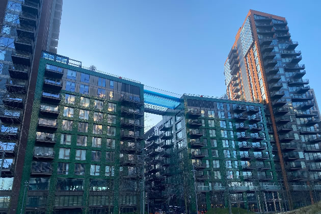 The Sky Pool In Nine Elms Is Suspended Between Two Tower Blocks