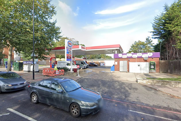 The West Hill Esso petrol station before demolition