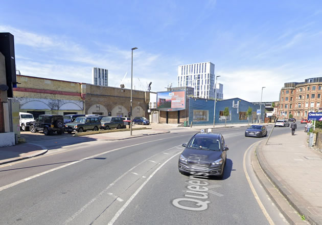 Queenstown Road hatching to be removed to make way for cycle lane